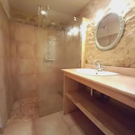 Maison Perigourdine De Charme Avec Piscine *